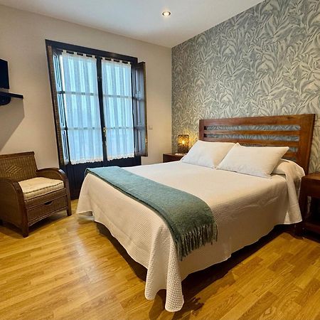 Hotel Rural El Texeu Parres de Llanes ภายนอก รูปภาพ