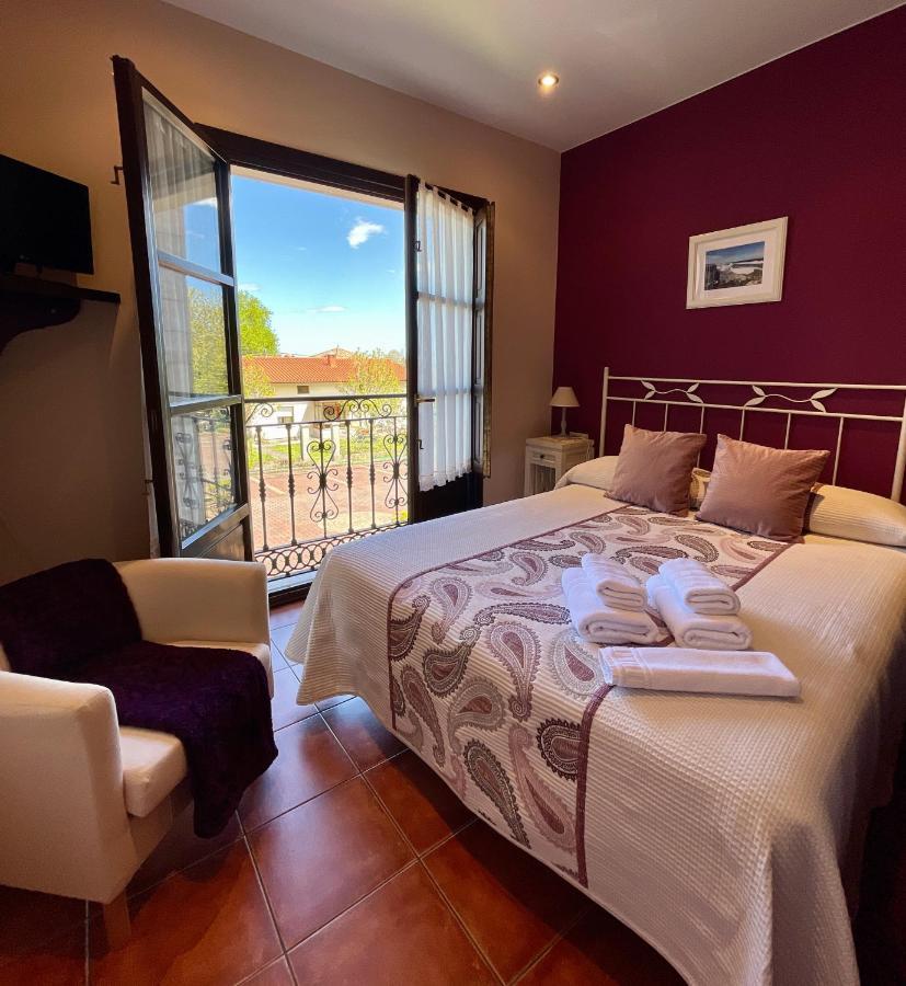 Hotel Rural El Texeu Parres de Llanes ภายนอก รูปภาพ