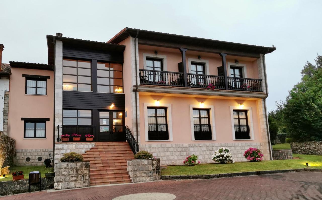Hotel Rural El Texeu Parres de Llanes ภายนอก รูปภาพ
