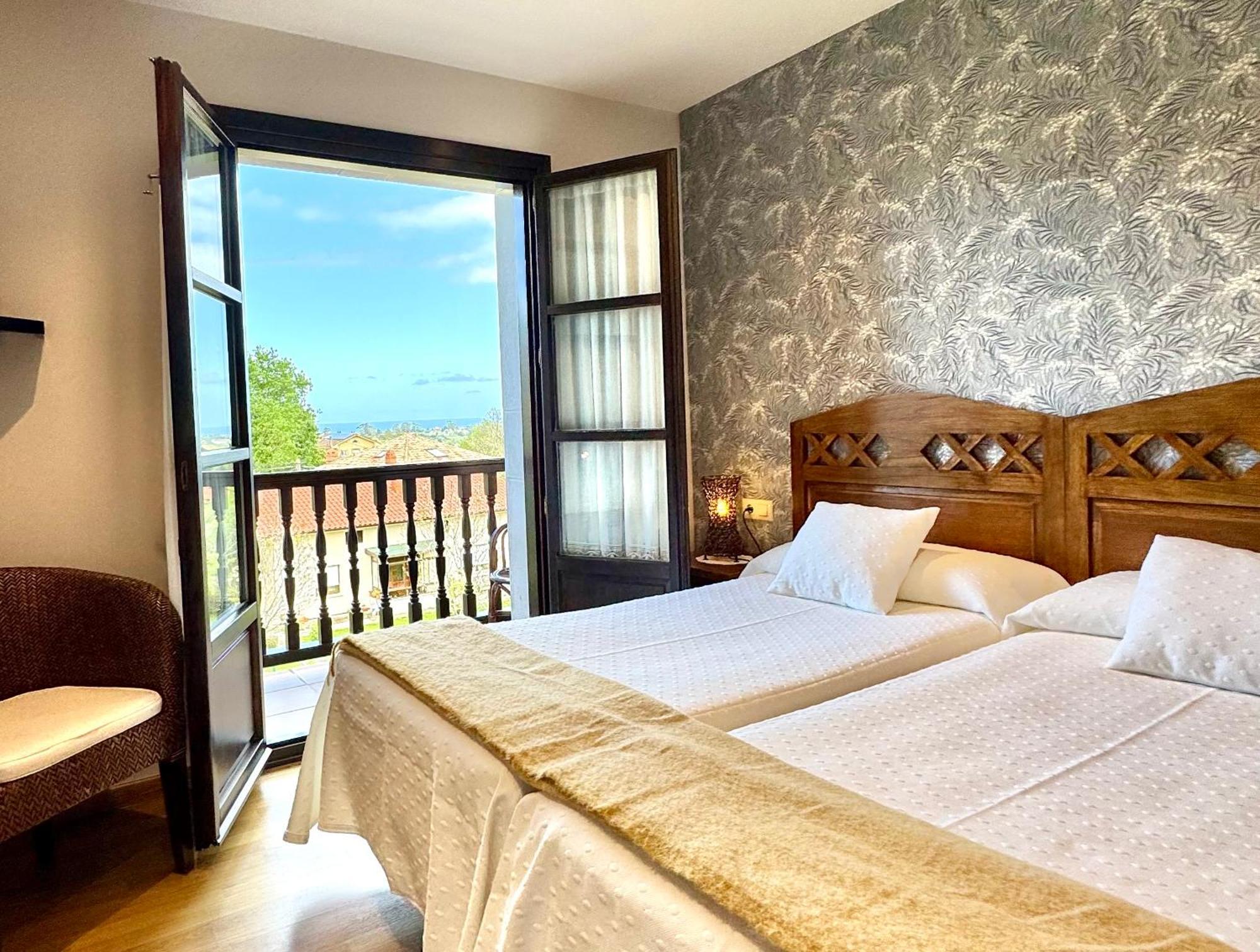 Hotel Rural El Texeu Parres de Llanes ภายนอก รูปภาพ