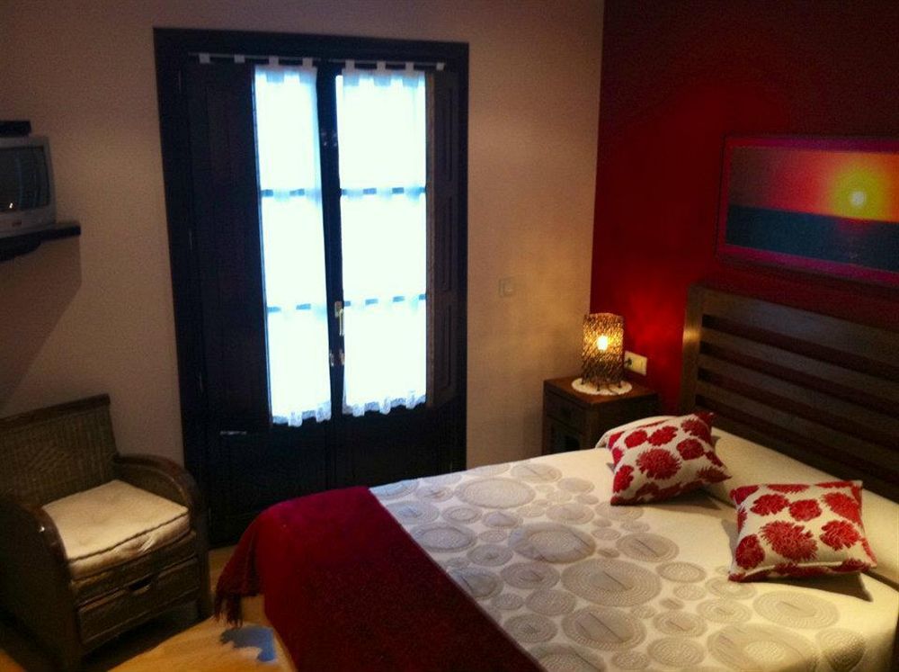 Hotel Rural El Texeu Parres de Llanes ภายนอก รูปภาพ