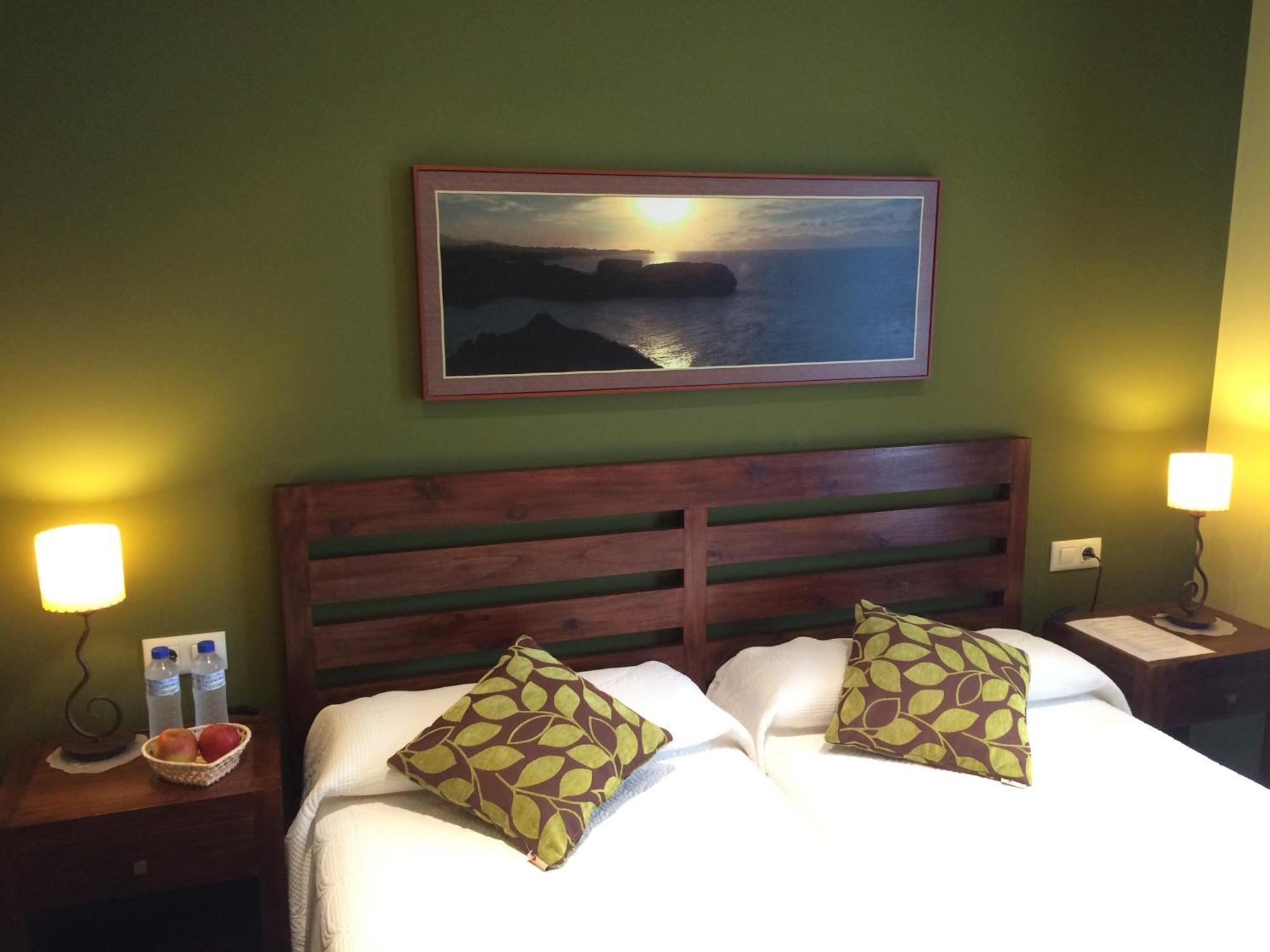 Hotel Rural El Texeu Parres de Llanes ภายนอก รูปภาพ