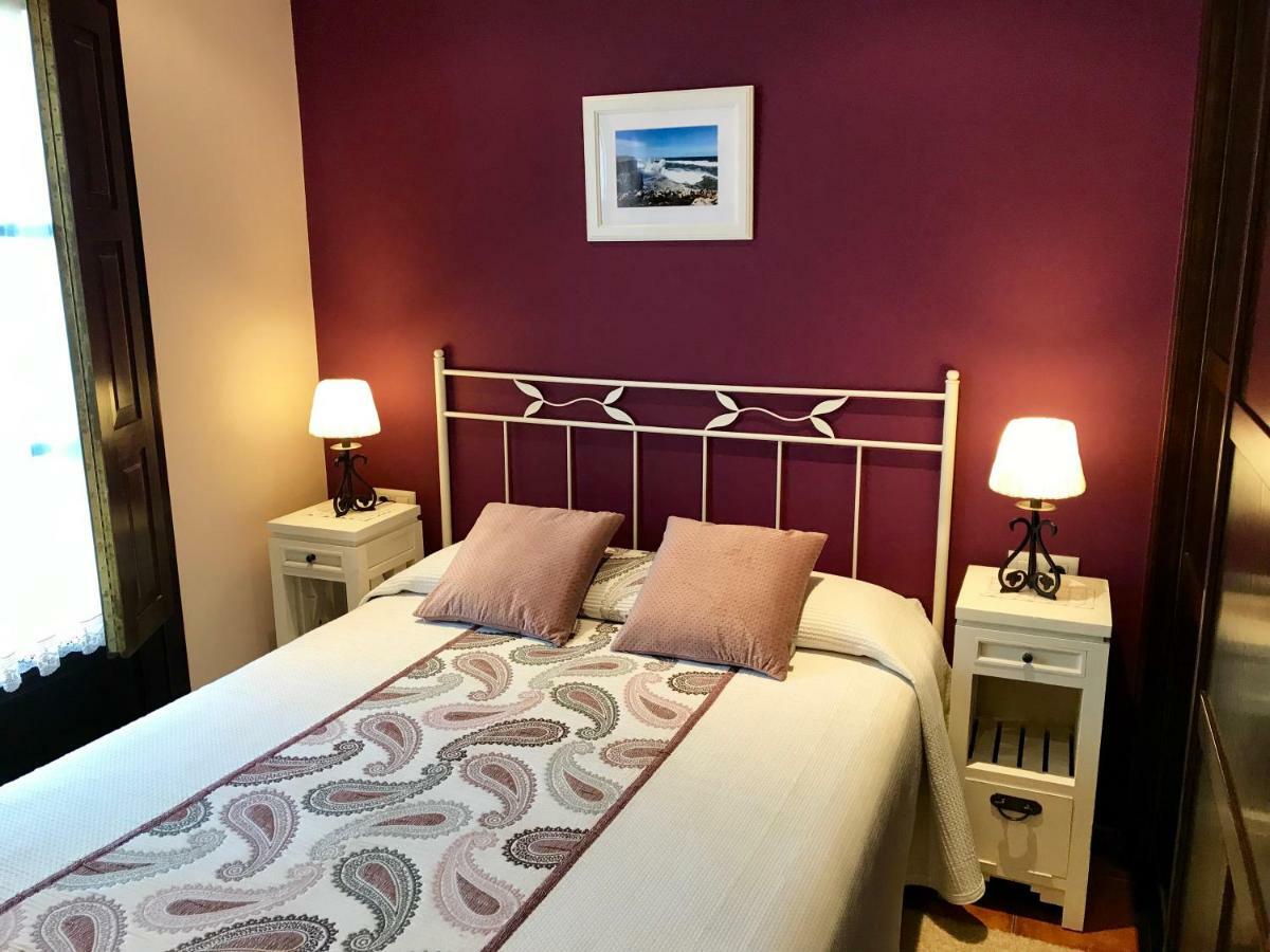 Hotel Rural El Texeu Parres de Llanes ภายนอก รูปภาพ